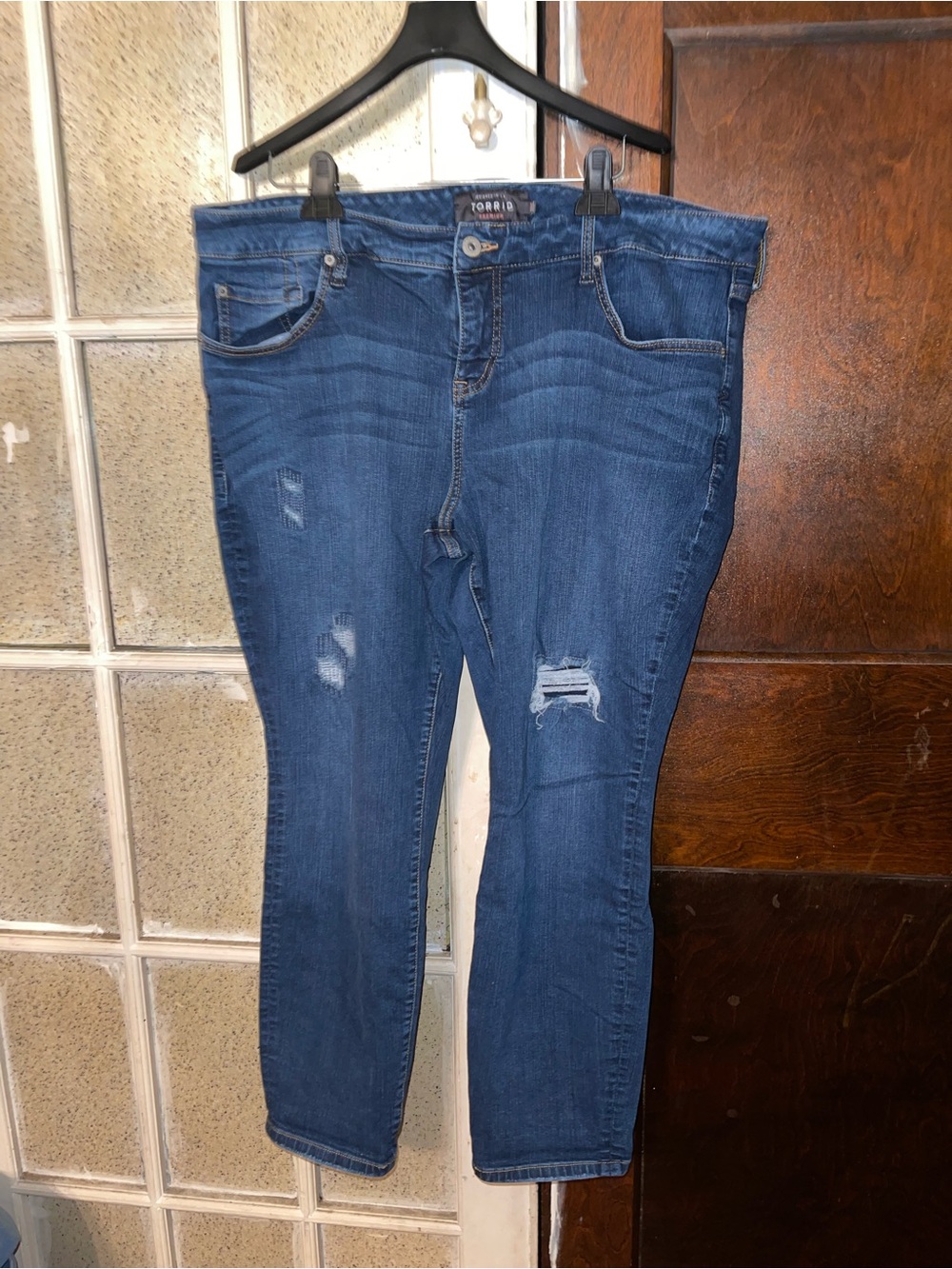 Torrid Women's Distressed Dark Blue Stretch Jeans - Sz 22S